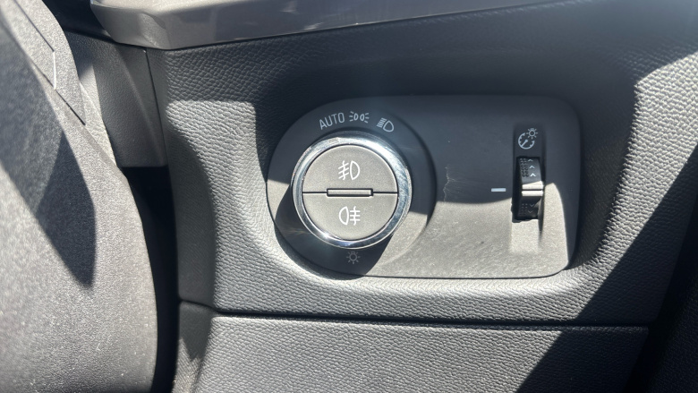 Vauxhall Mokka 100kW Ultimate 50kWh 5dr Auto Electric Hatchback